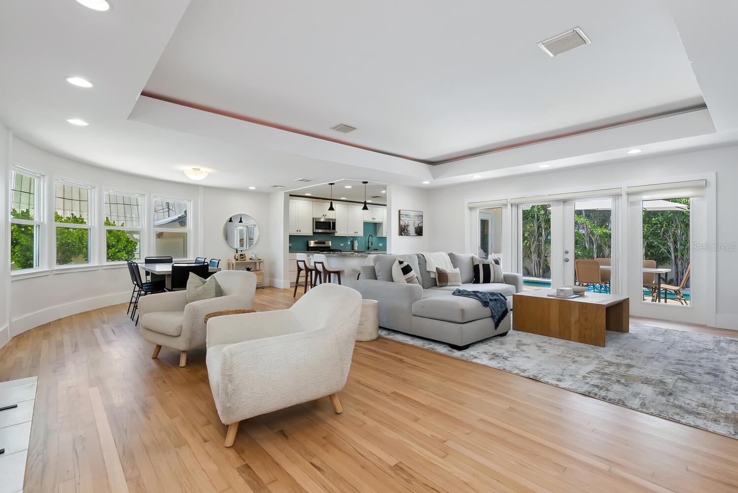 HUDSON BAYOU - Residential