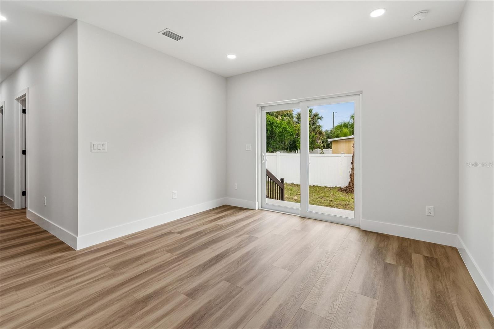 UNPLATTED - Residential