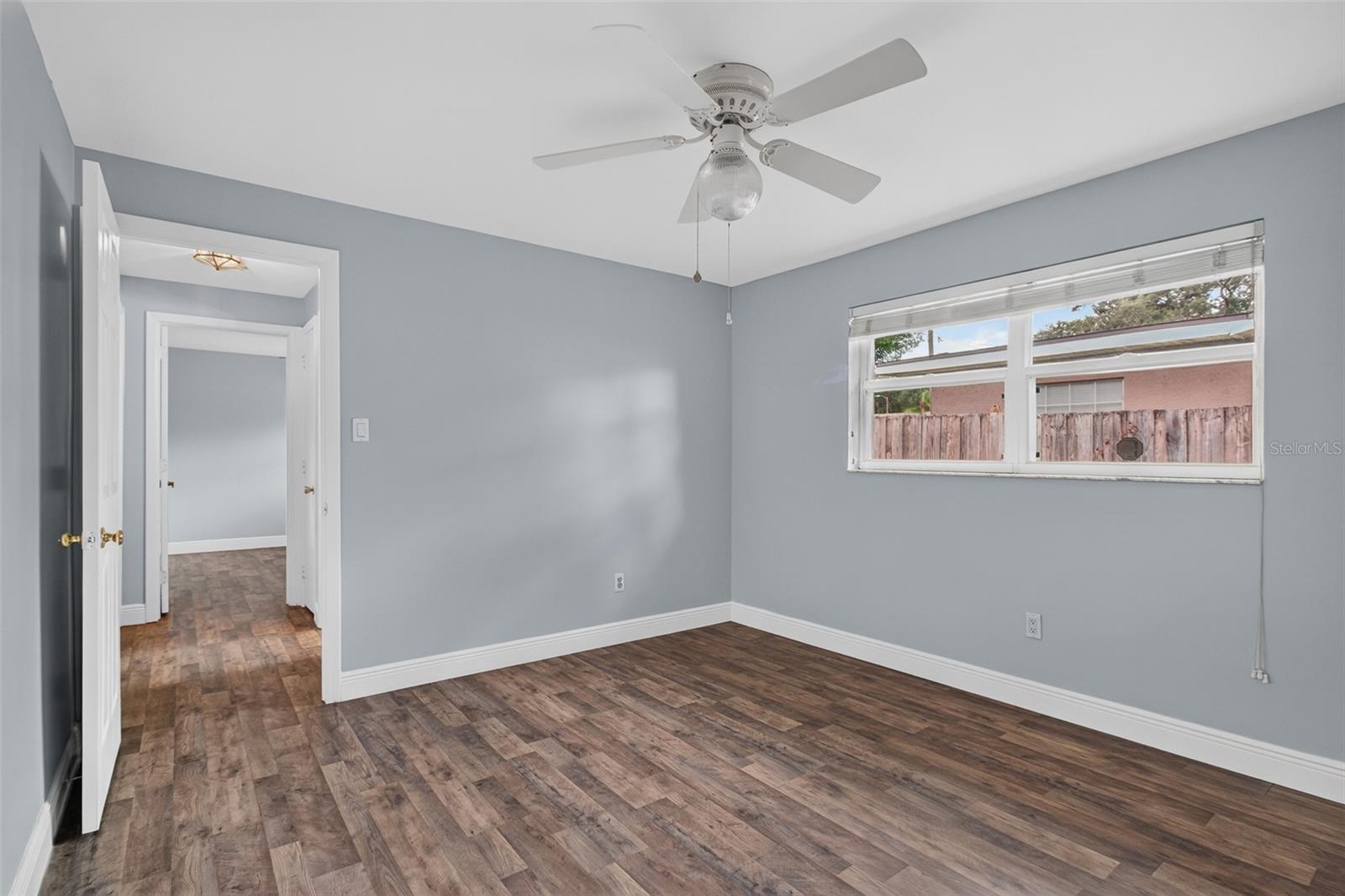 COLLEGE HILL ESTATES - Residential