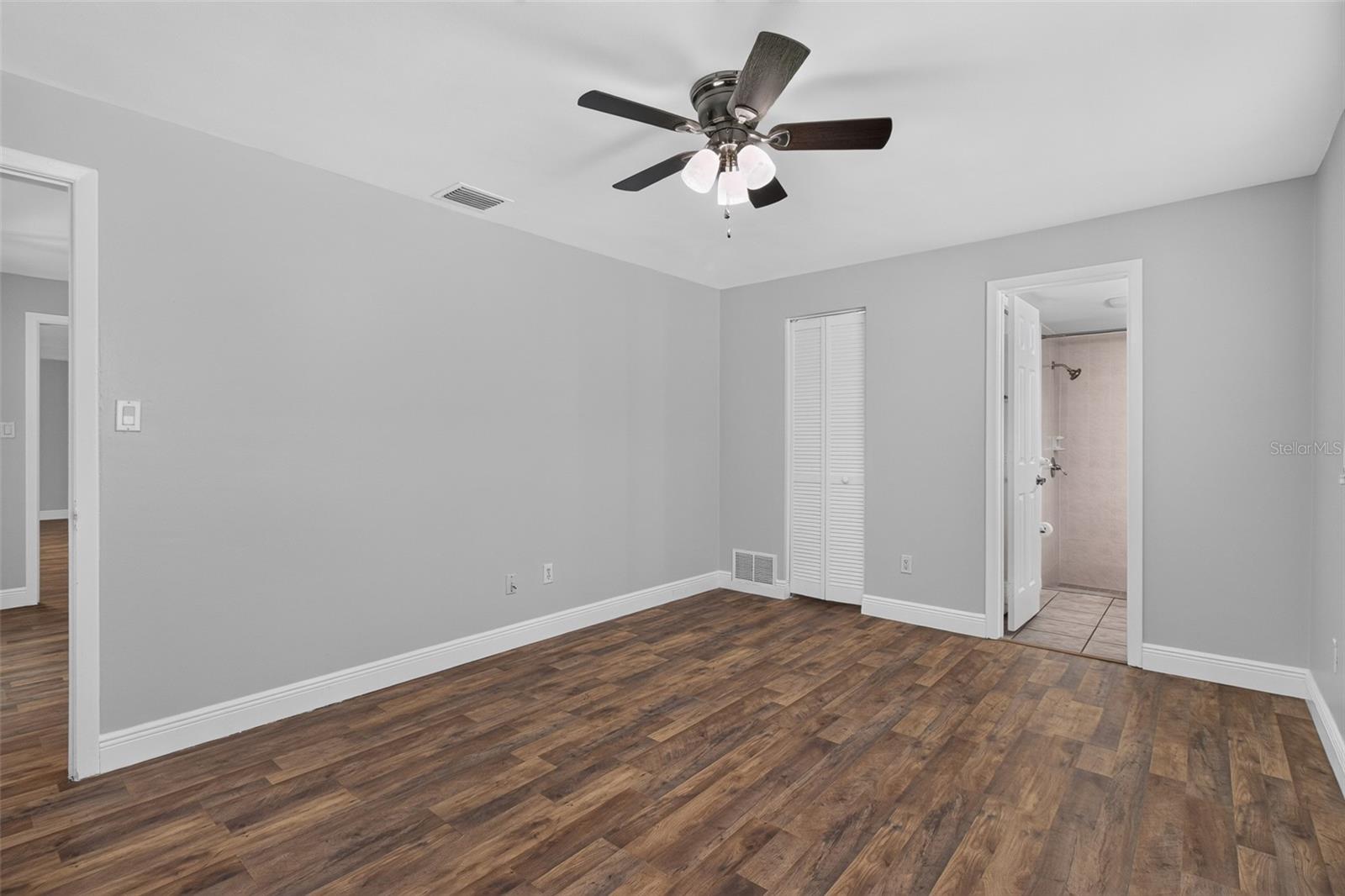 COLLEGE HILL ESTATES - Residential