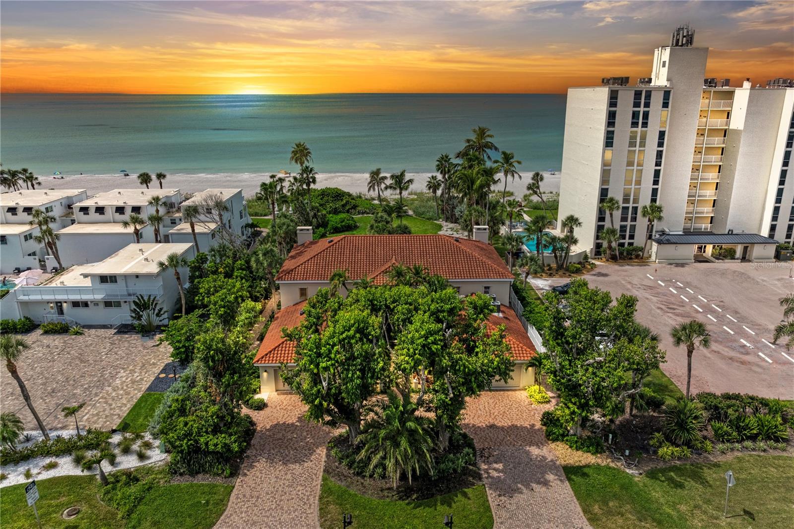 SEASIDE OF LONGBOAT - Residential