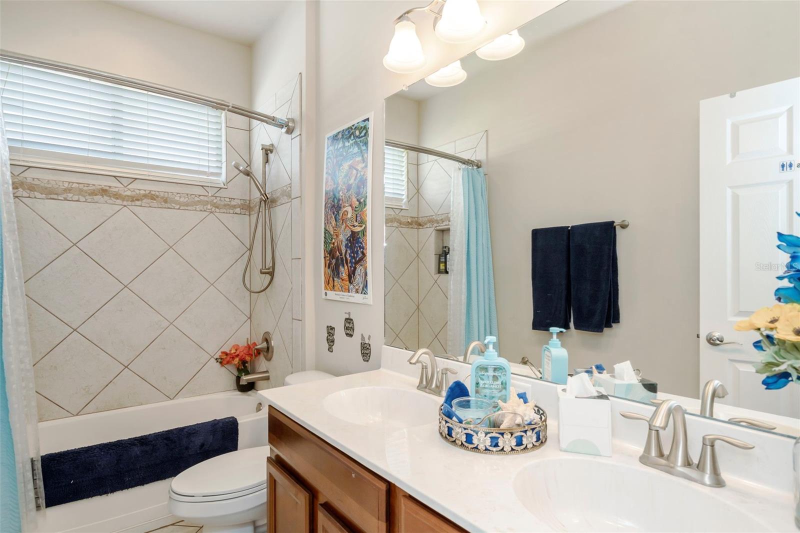 83P | ARISTA - Residential