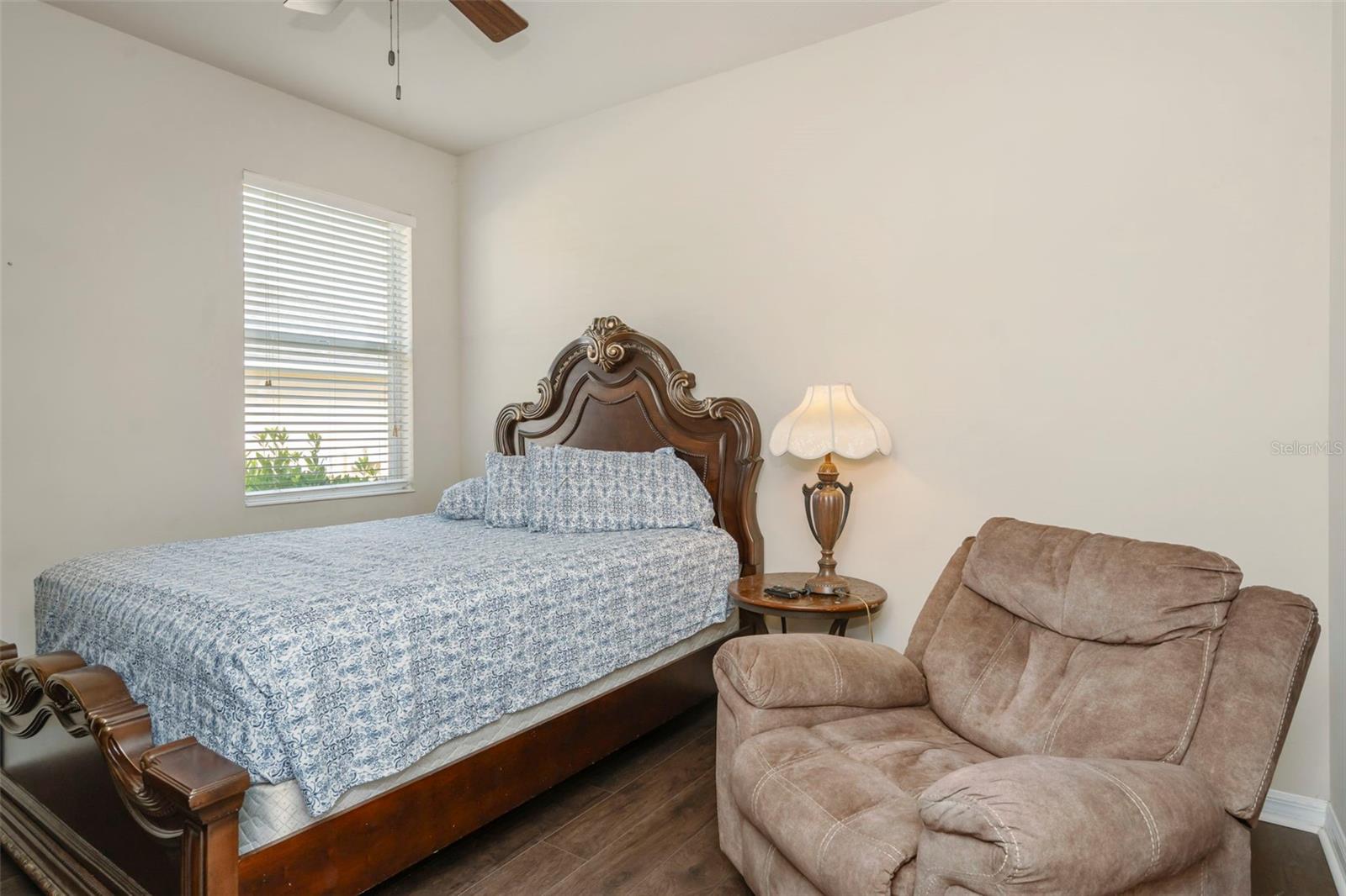 83P | ARISTA - Residential