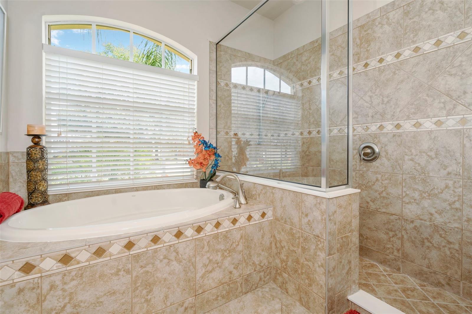 83P | ARISTA - Residential