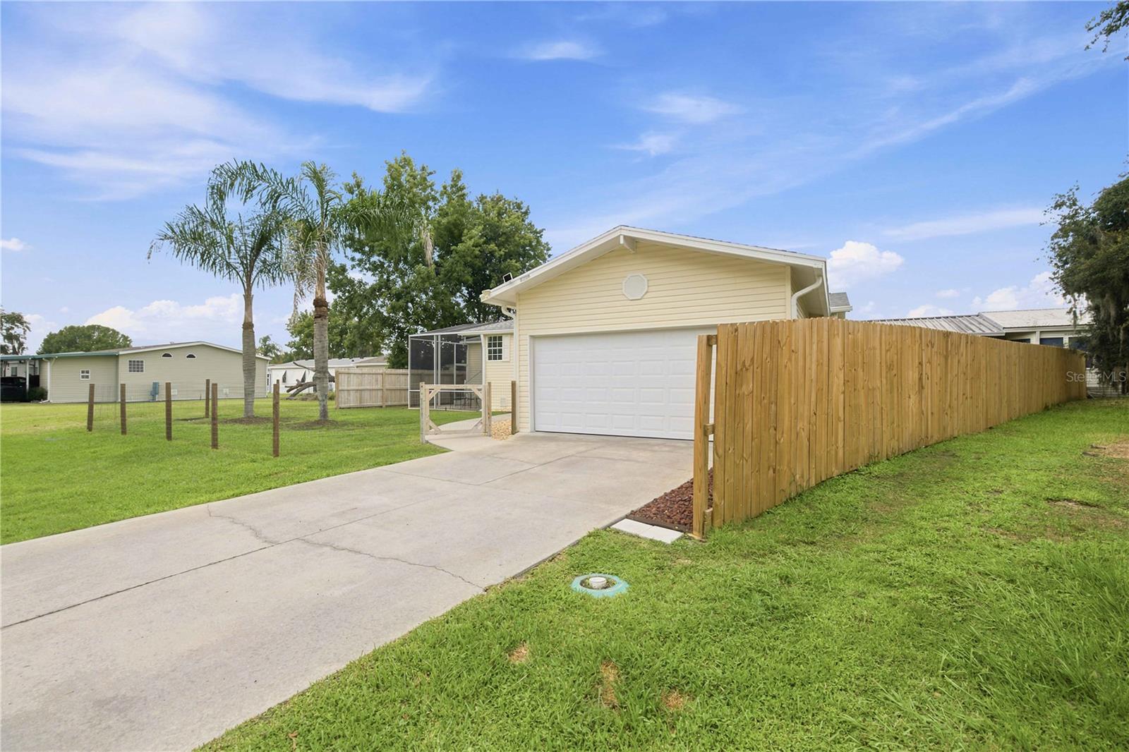 HERITAGE WOOD N LAKES ESTATES - Residential
