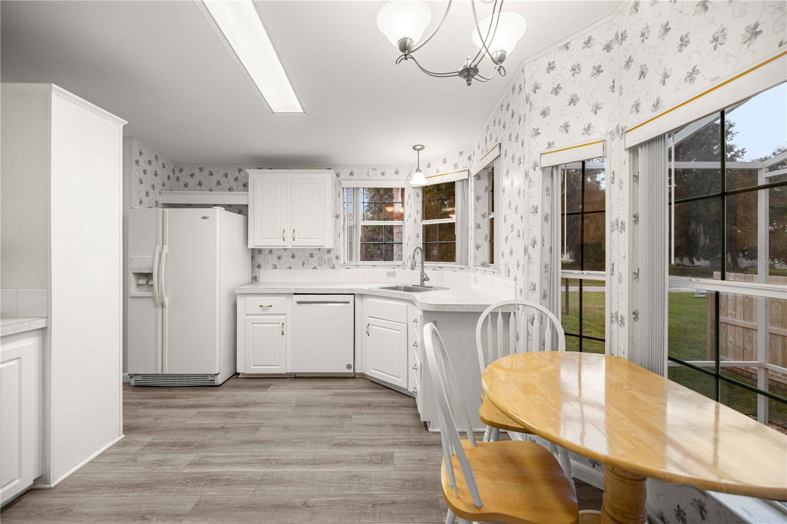 HERITAGE WOOD N LAKES ESTATES - Residential