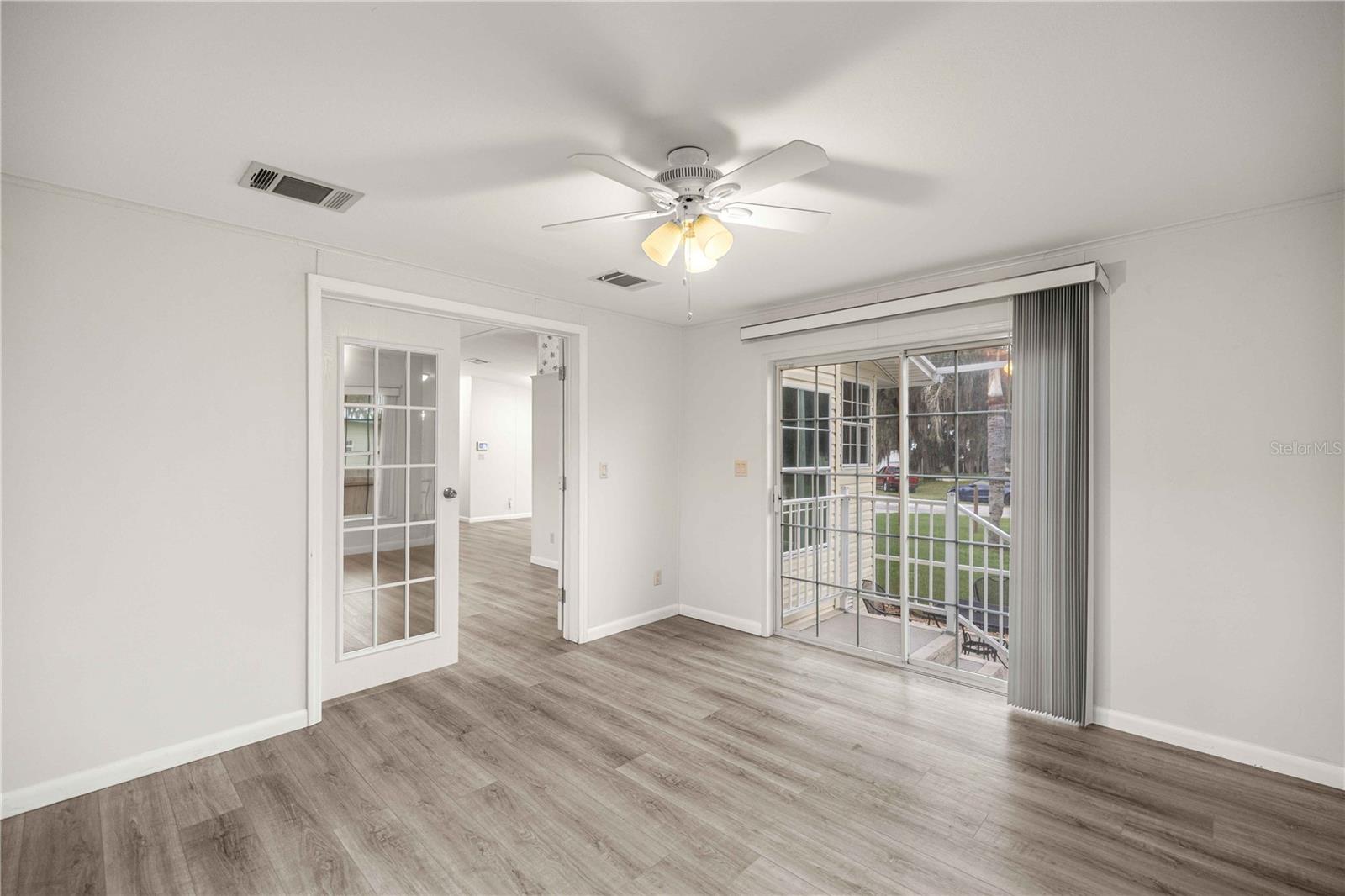 HERITAGE WOOD N LAKES ESTATES - Residential