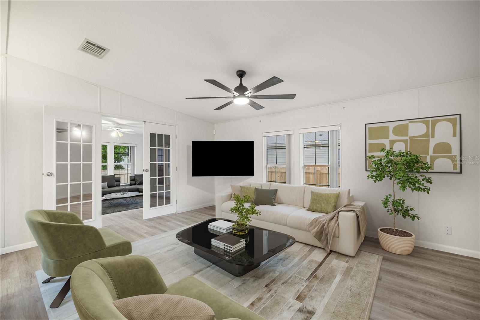 HERITAGE WOOD N LAKES ESTATES - Residential