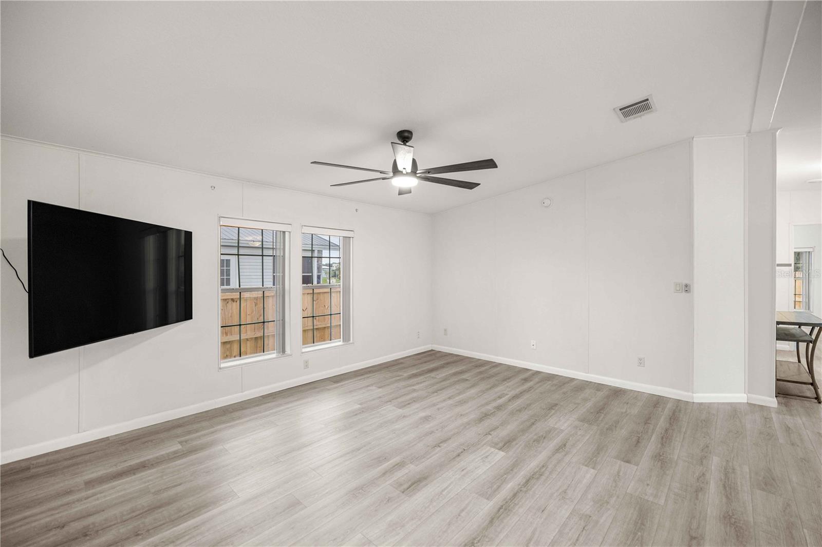 HERITAGE WOOD N LAKES ESTATES - Residential