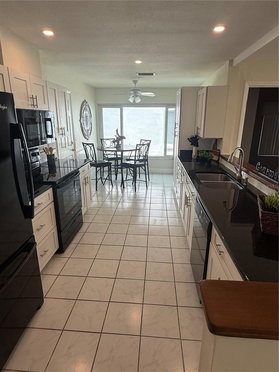MAINLANDS OF TAMARAC BY THE GULF UNIT 5 PH 2 CONDO - Residential