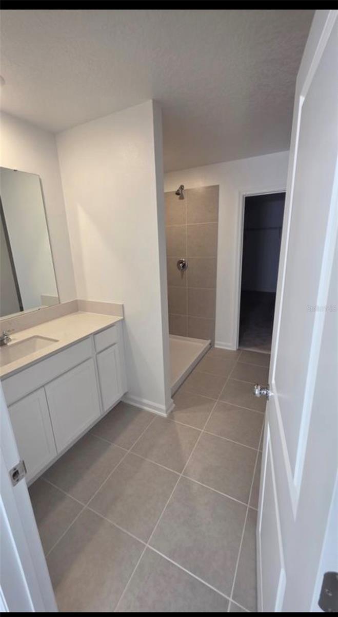 INTEGRATED LPGA PH B - Residential Lease