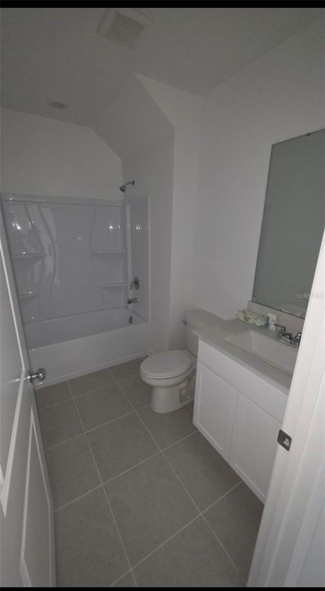 INTEGRATED LPGA PH B - Residential Lease