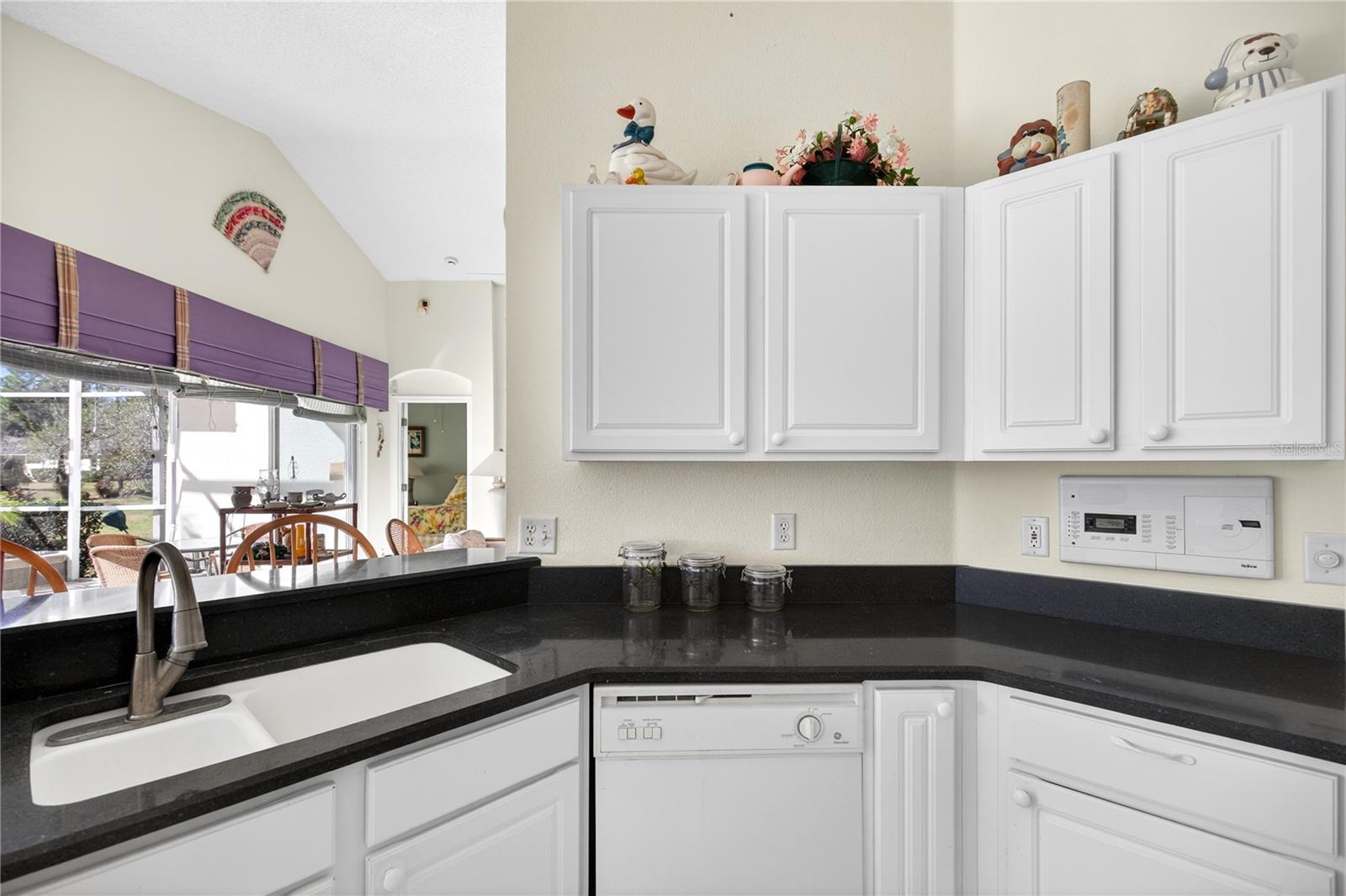 STRATFORD AT KINGS RIDGE - Residential