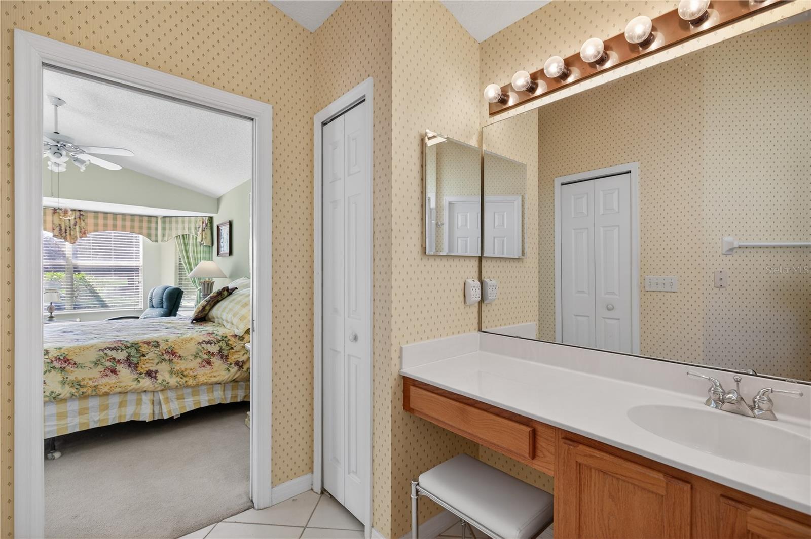 STRATFORD AT KINGS RIDGE - Residential