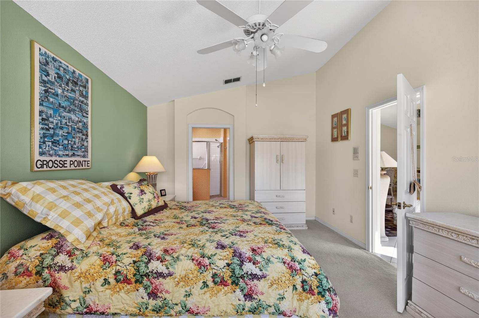 STRATFORD AT KINGS RIDGE - Residential