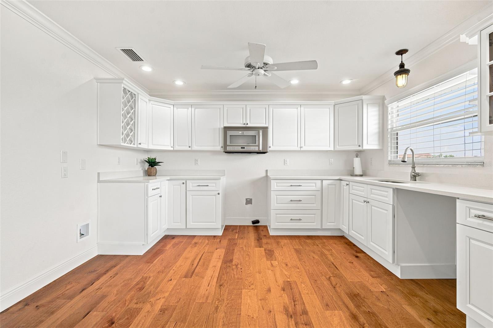 PAGES REP OF MITCHELLS BEACH - Residential