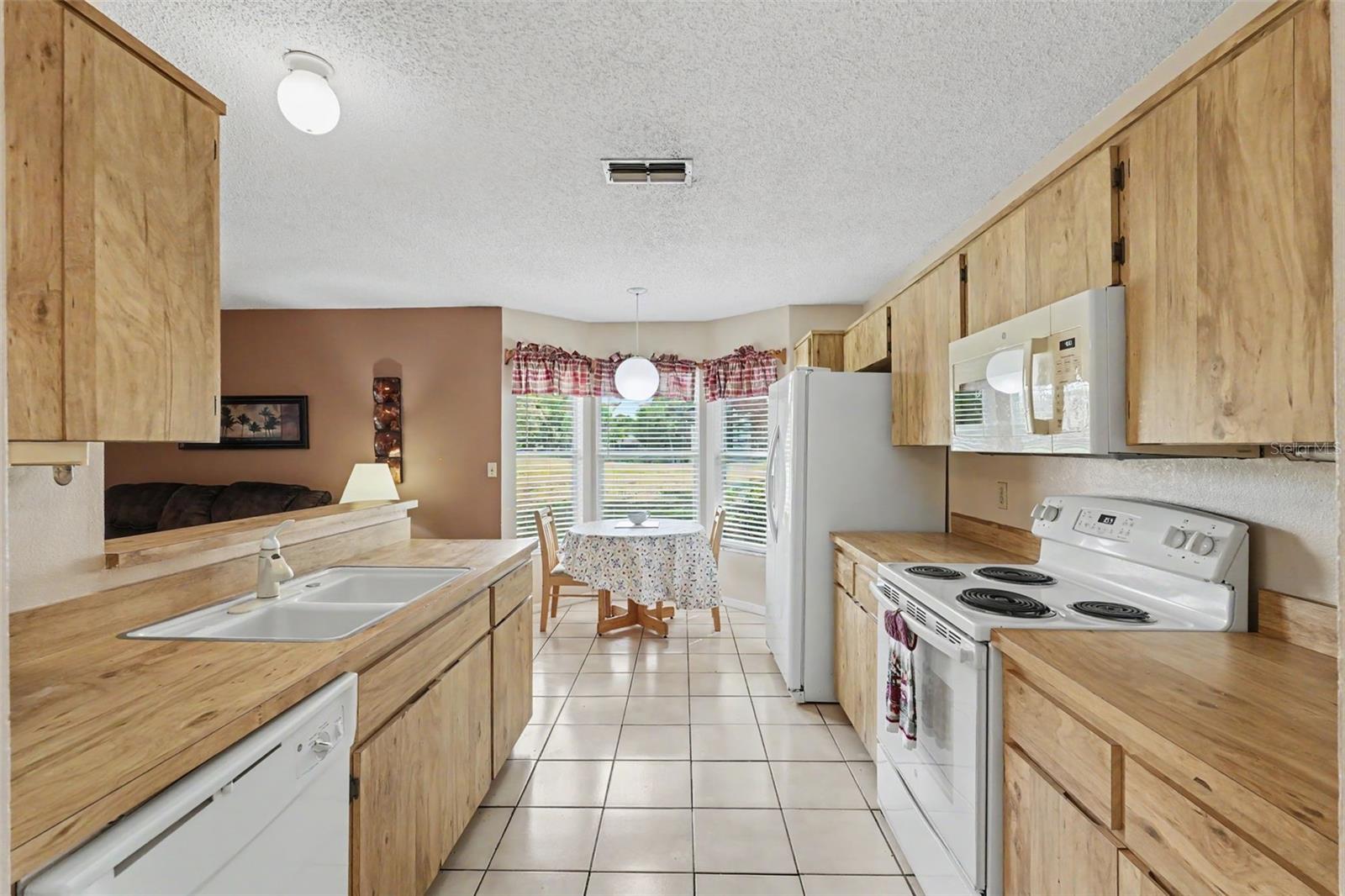 BEACON WOODS IRONWOOD VILLAGE - Residential