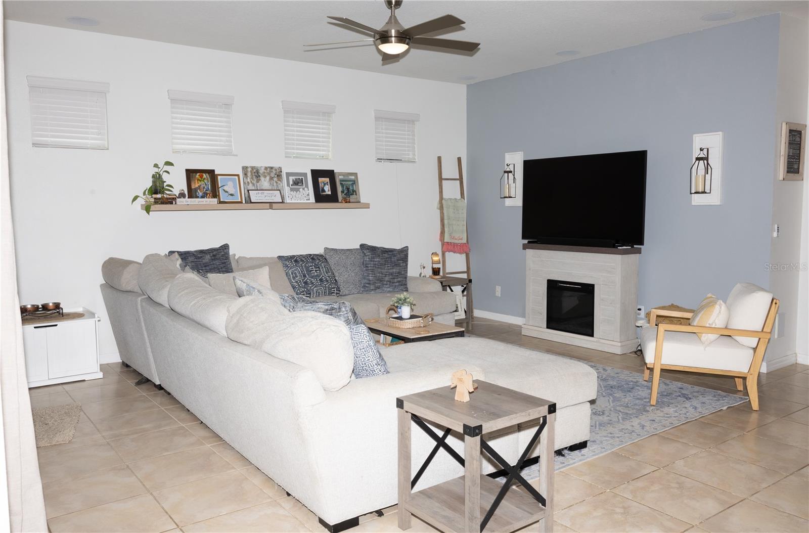 SPLIT OAK ESTATES - Residential