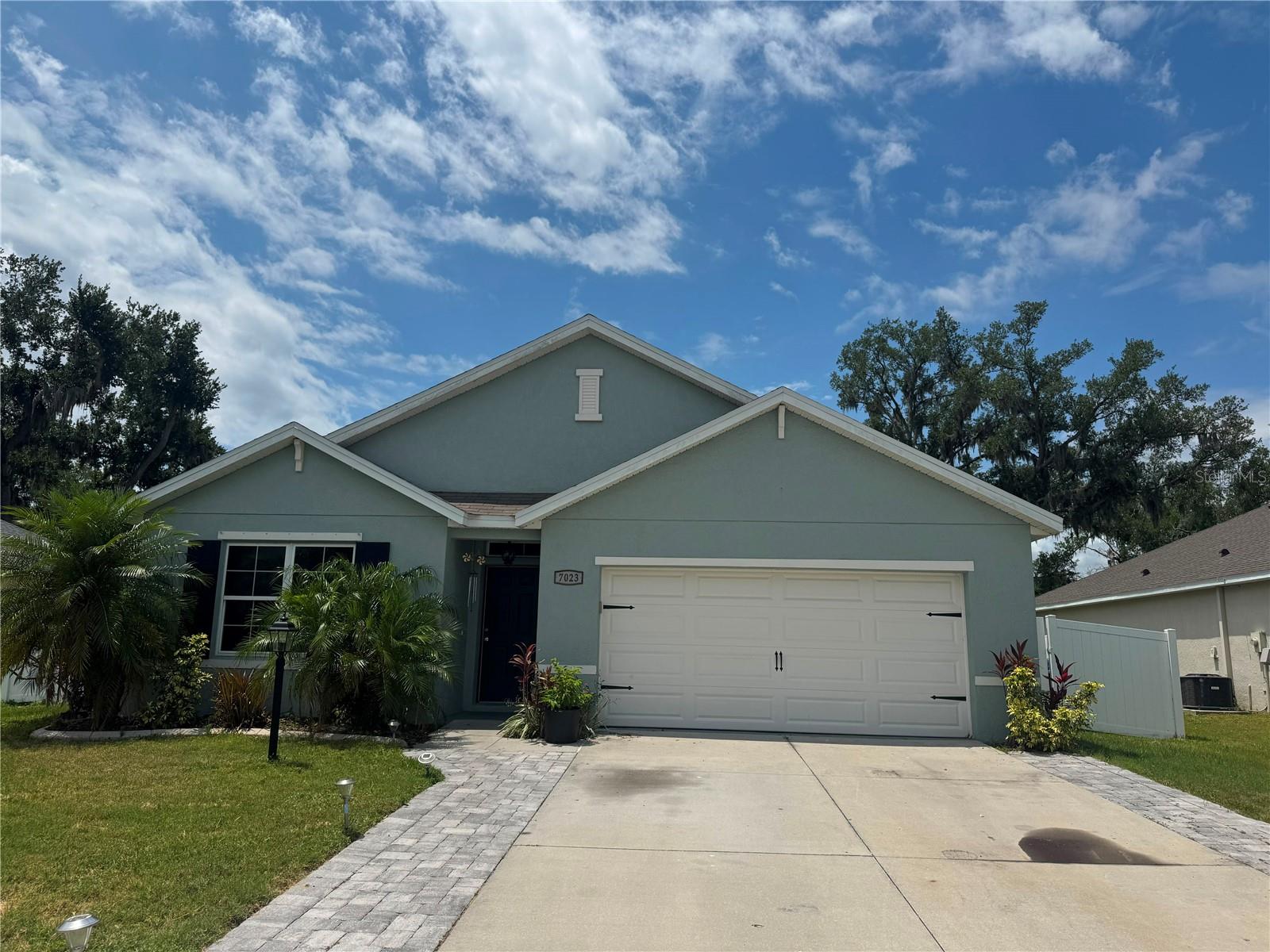 Come and make yours this beautiful house. Flooded with natural light and adorned with gorgeous waterproof LUXURY PLANK flooring throughout the living areas, this home has the style you have been looking for. The kitchen is gorgeous, with large prep areas and ample storage space. With easy access to I-75 and I-275, you're just a hop, skip, and a jump away from everything Tampa Bay. Don't miss out on this incredible opportunity to live the Florida lifestyle you've always dreamed of. This is a SHORT SALE but have been approve.