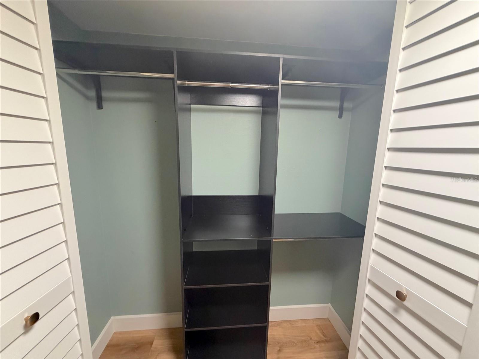 HUNTER'S GLEN CONDO - Residential