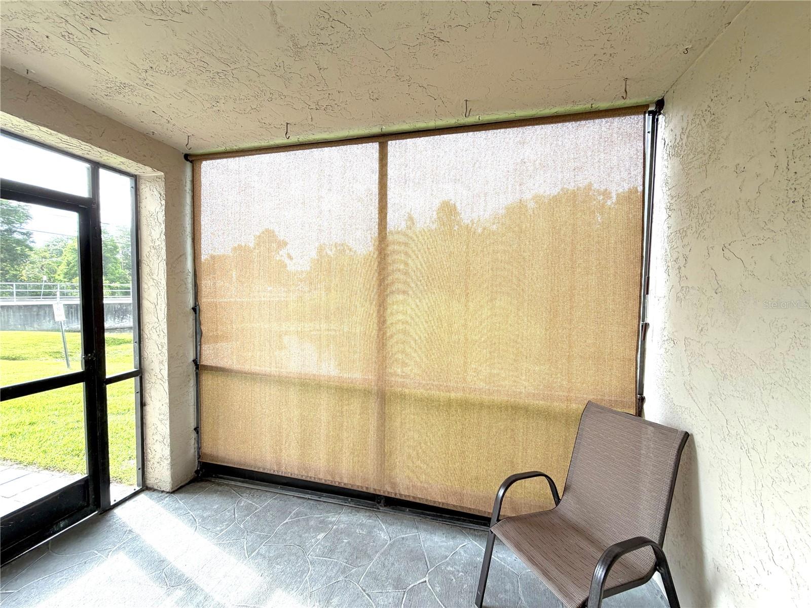 HUNTER'S GLEN CONDO - Residential