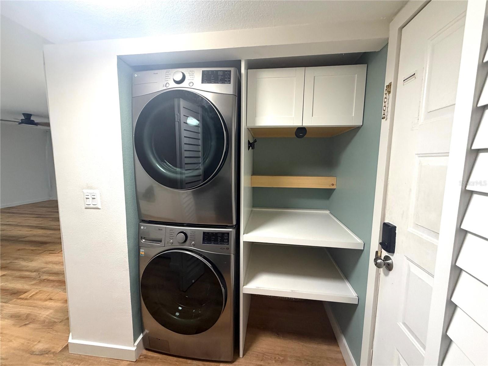 HUNTER'S GLEN CONDO - Residential