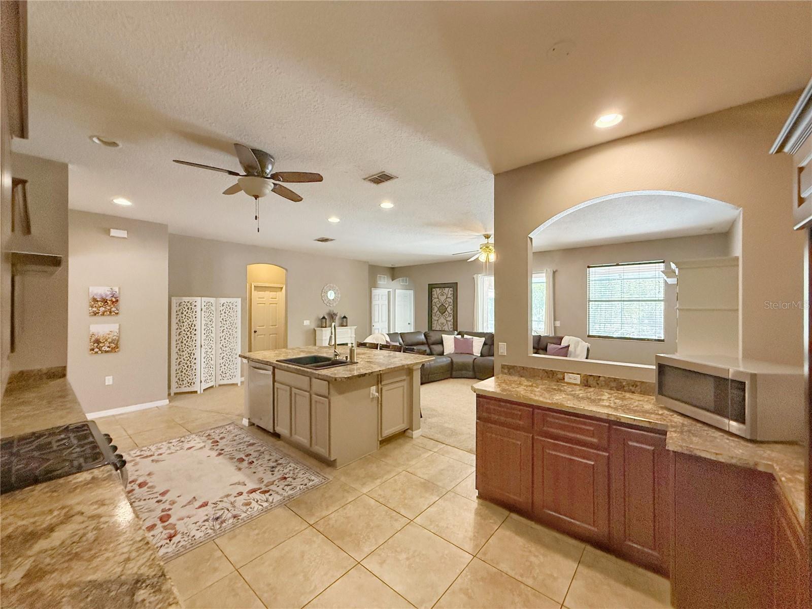 CITRUS SPGS UNIT 03 - Residential