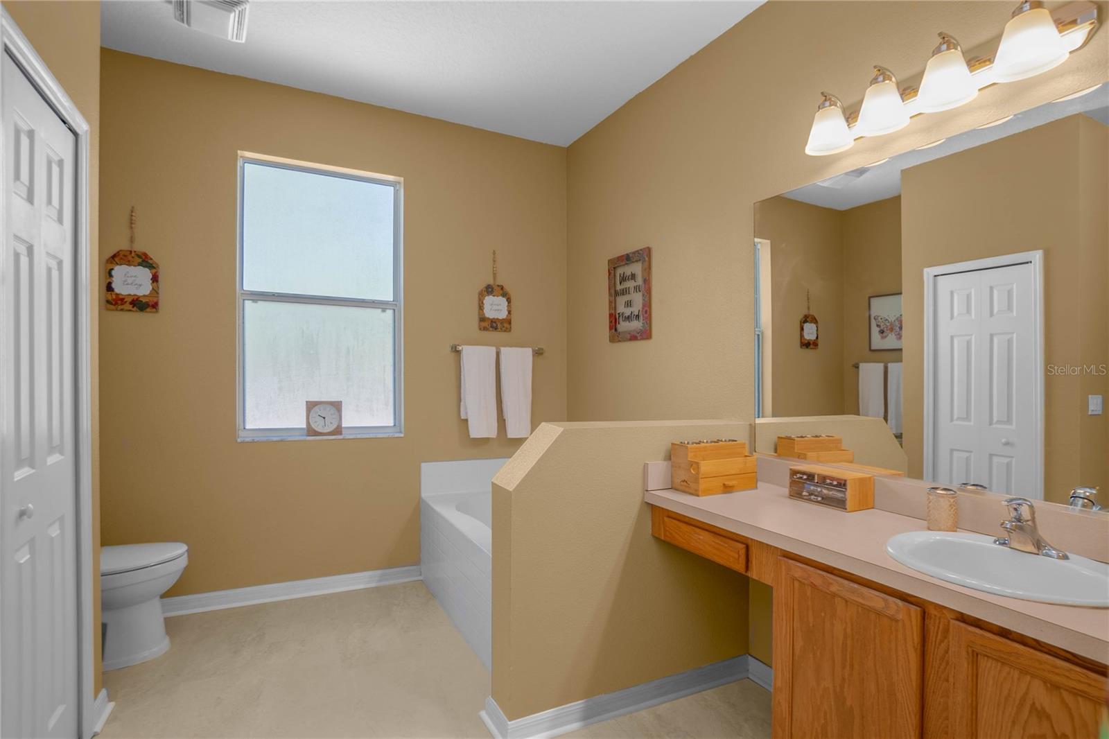 CITRUS SPGS UNIT 03 - Residential