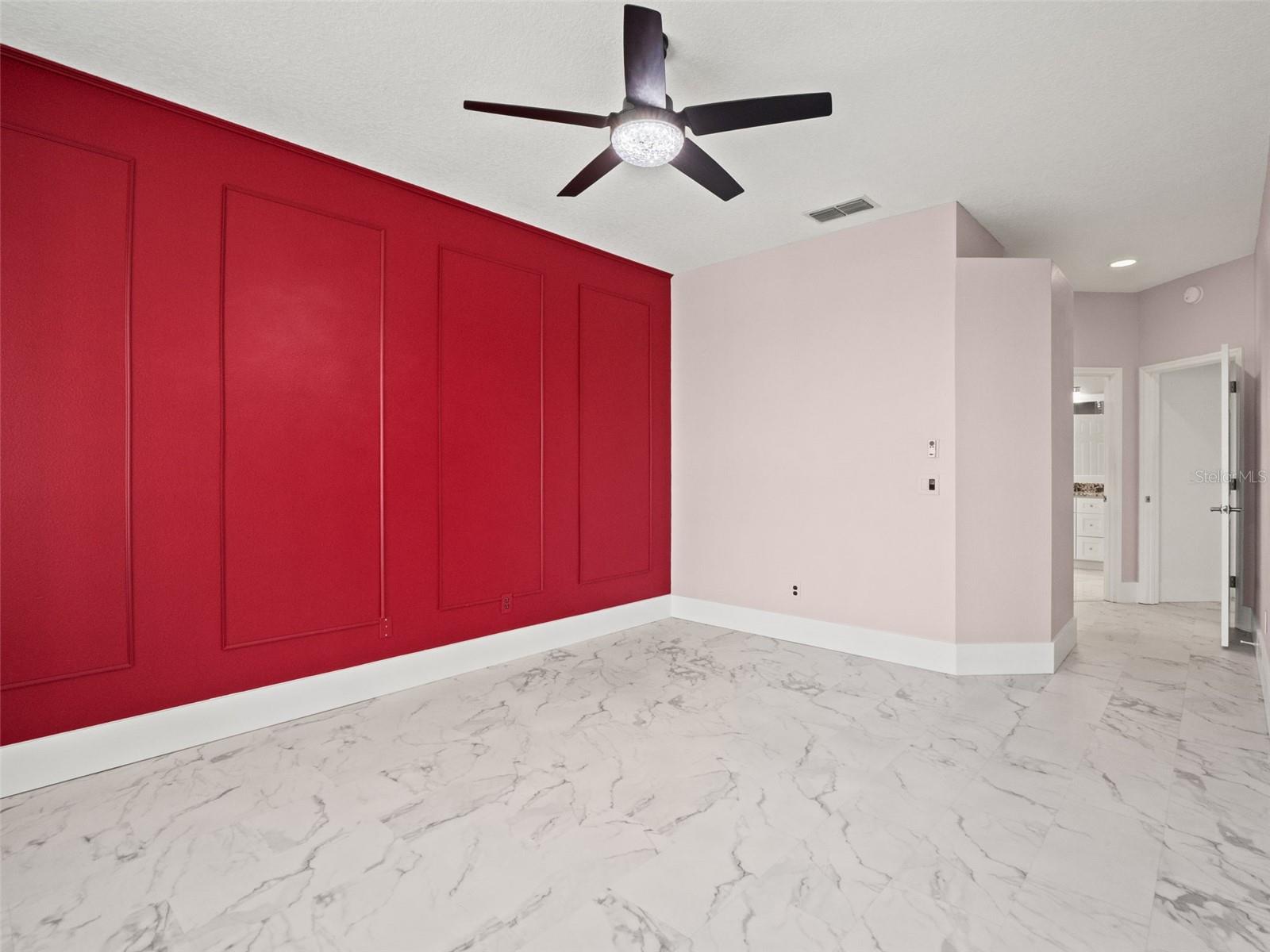 BEACON RIDGE AT LEGENDS - Residential