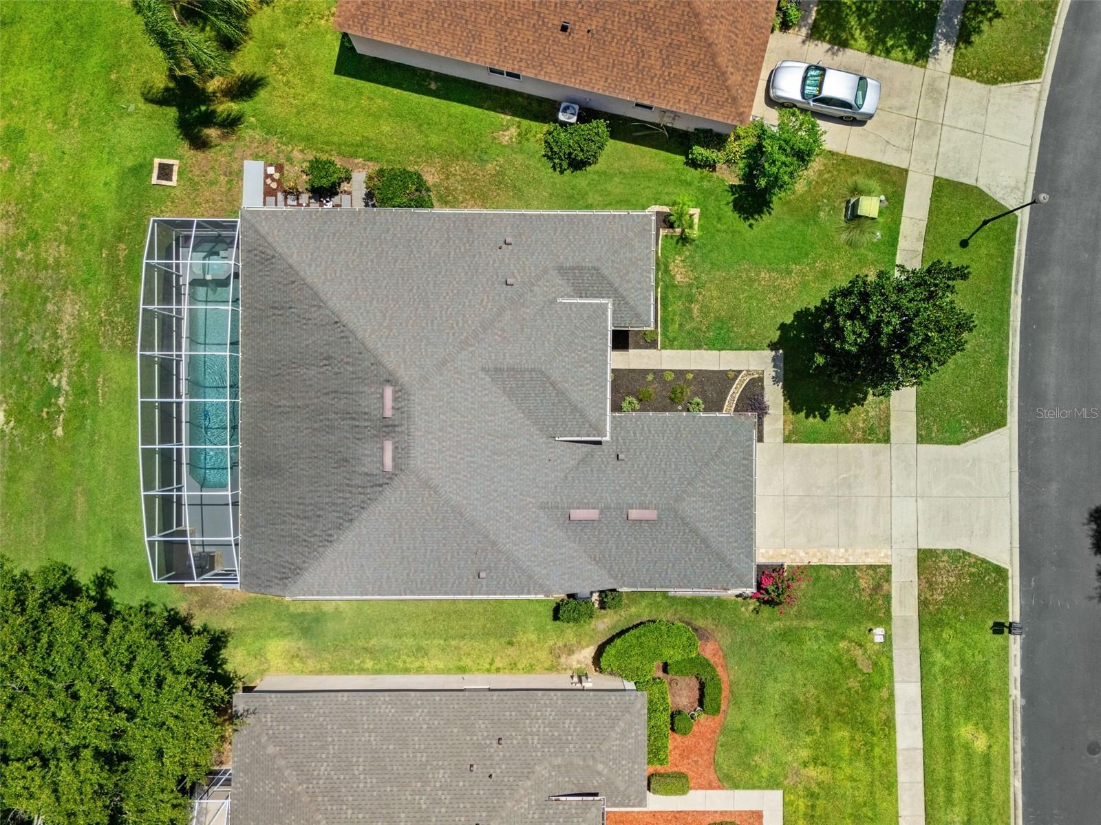 BEACON RIDGE AT LEGENDS - Residential