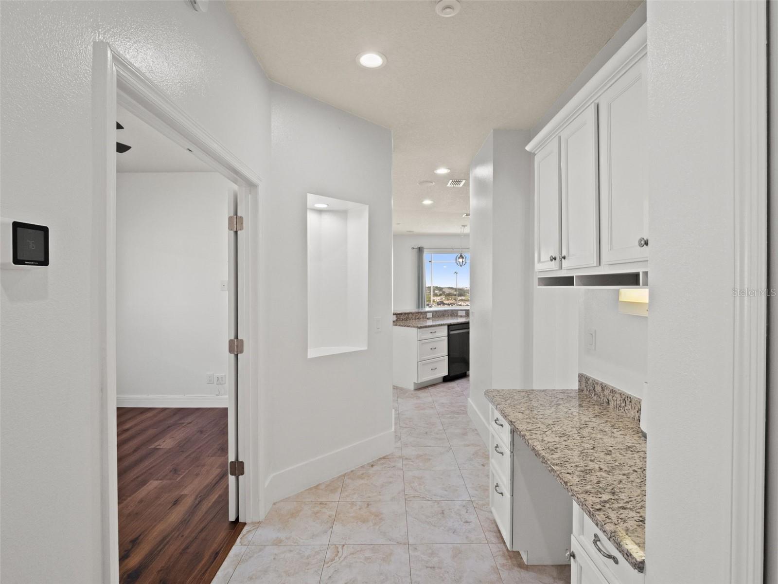 BEACON RIDGE AT LEGENDS - Residential