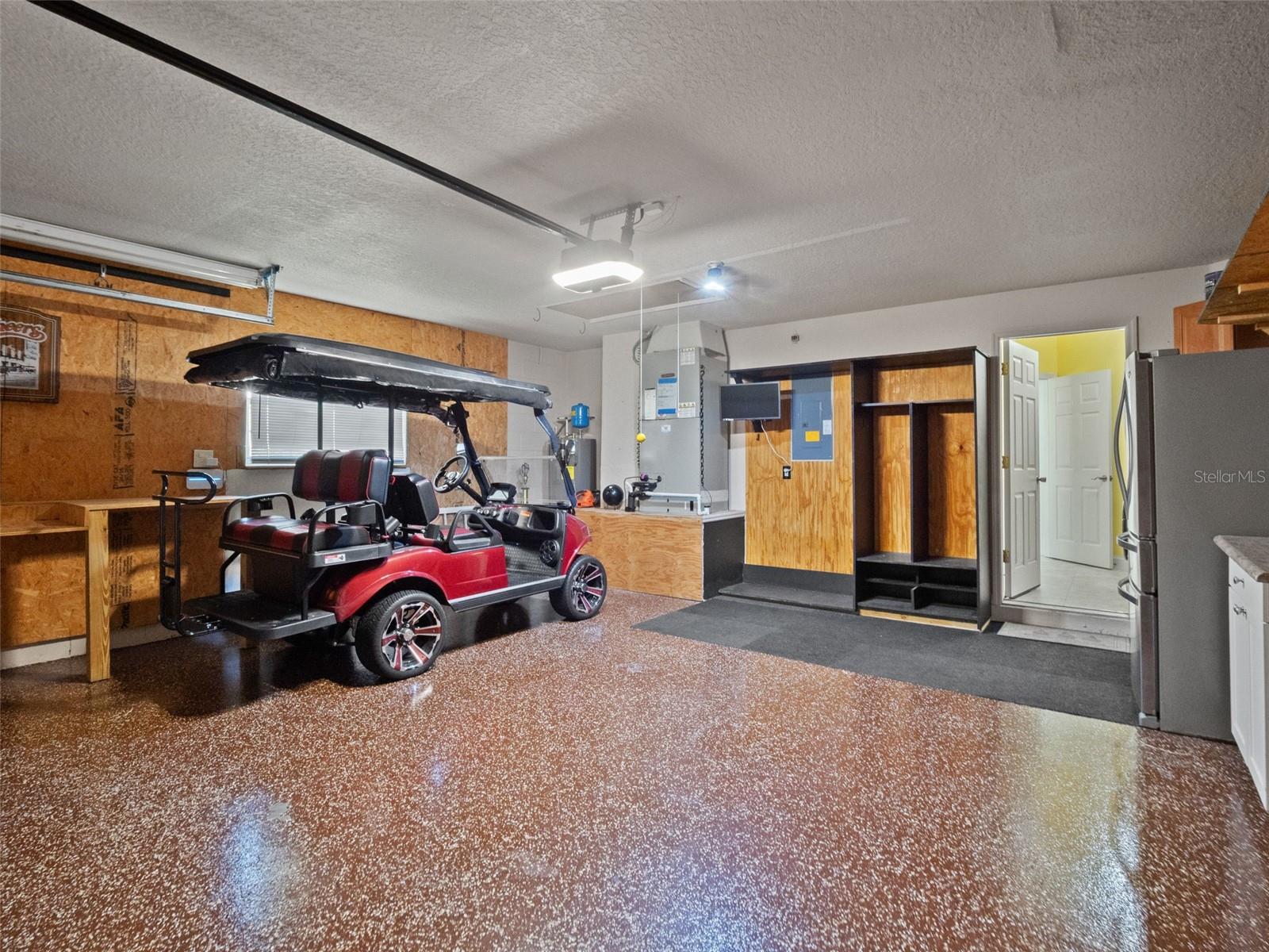 BEACON RIDGE AT LEGENDS - Residential