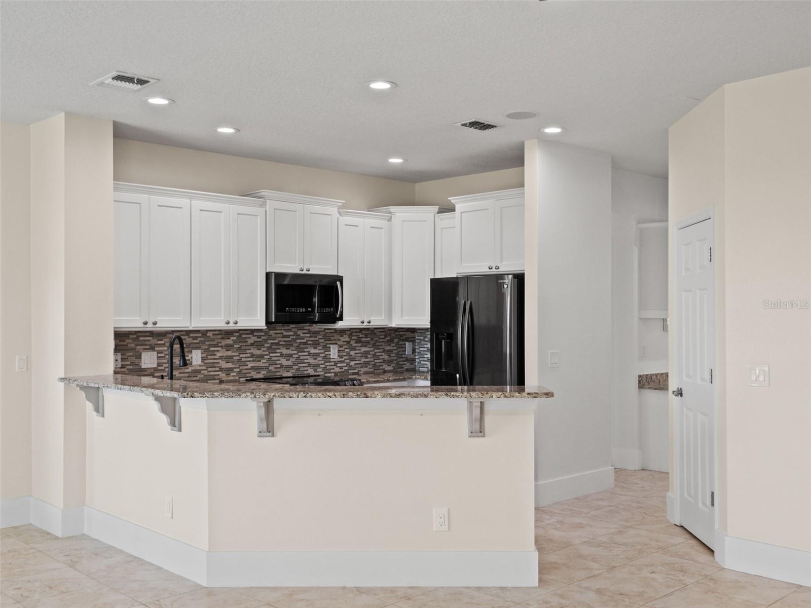 BEACON RIDGE AT LEGENDS - Residential