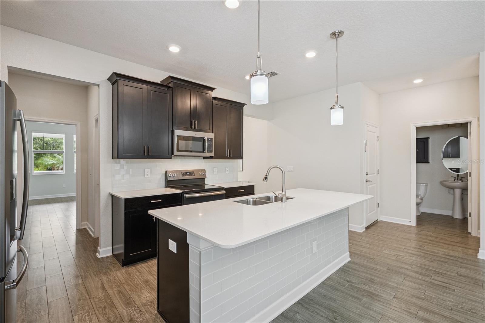 STOREY PK-PCL L - Residential