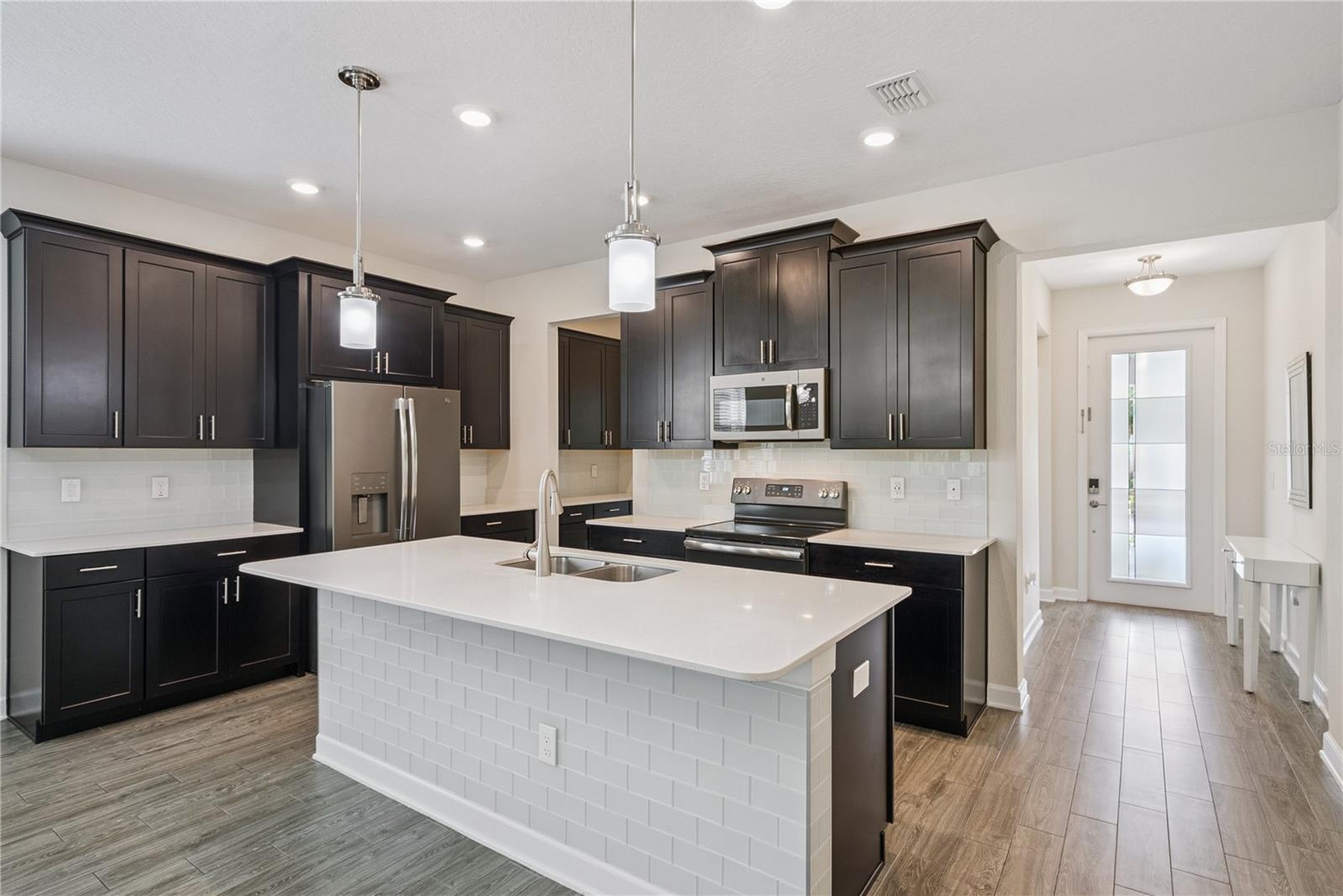 STOREY PK-PCL L - Residential