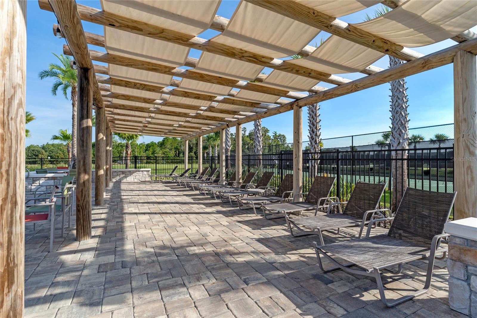 STOREY PK-PCL L - Residential
