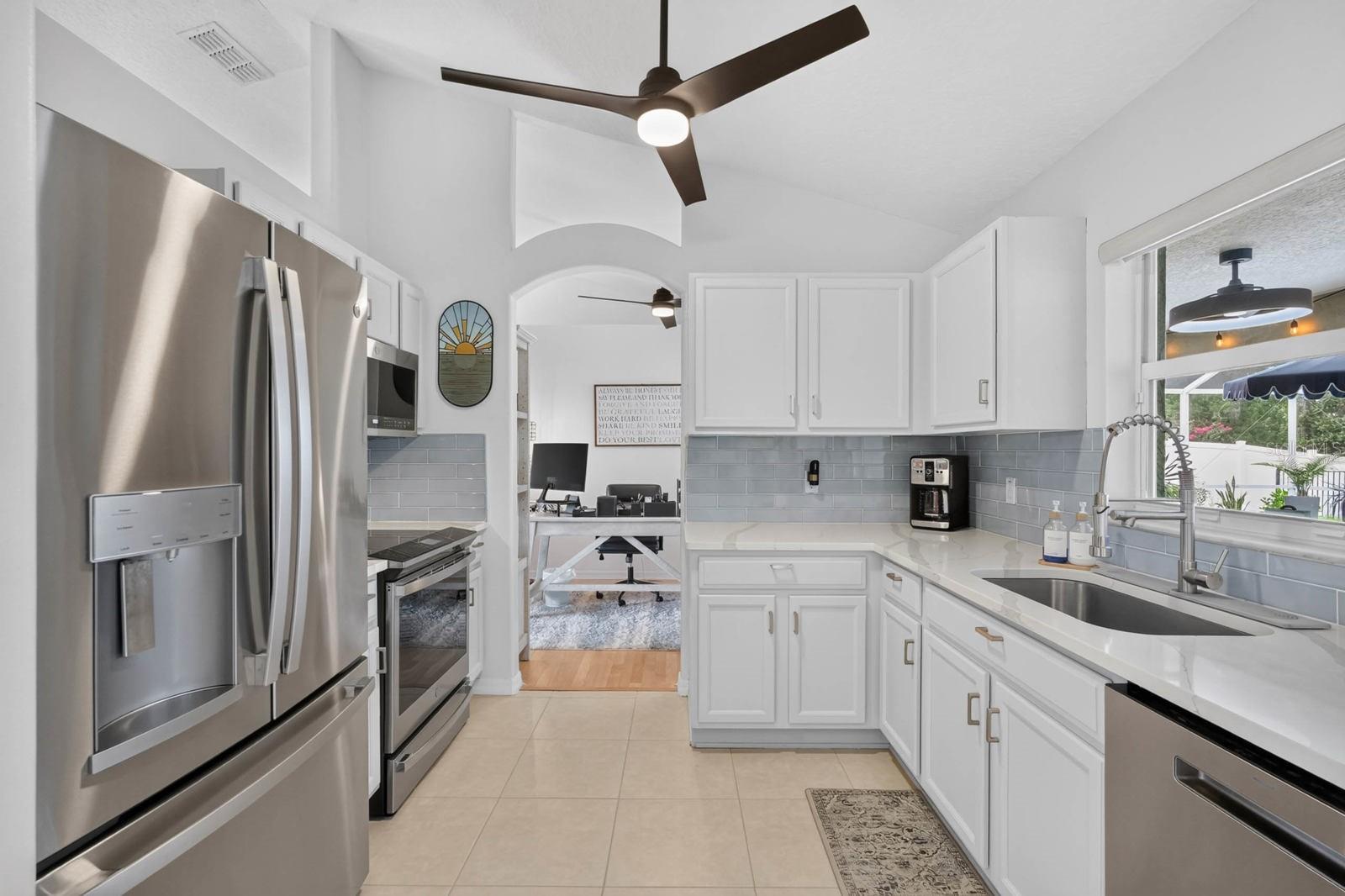 DEERWOOD REP BLK 20 PINE LAKES GOLF COURSE - Residential