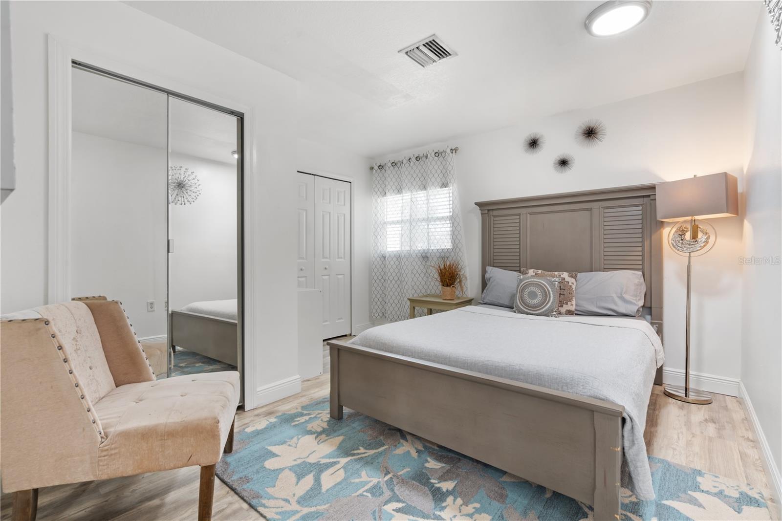 FLORIDA LAKE PARK PROP INC - Residential