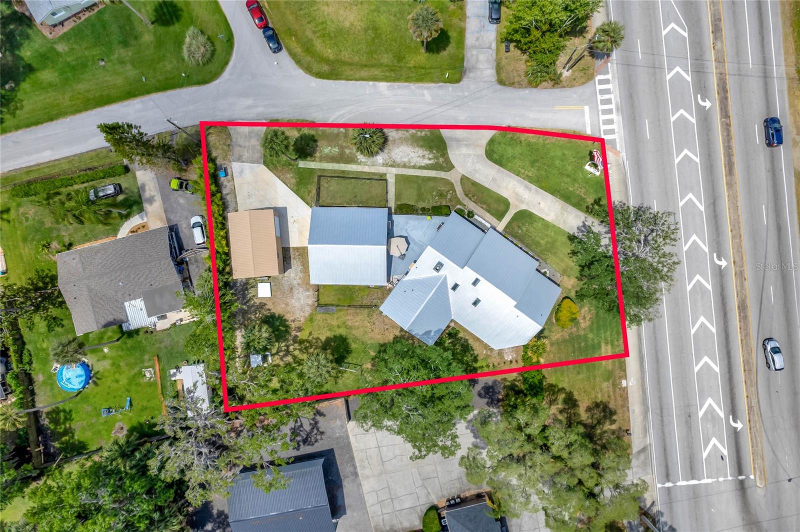 FLORIDA LAKE PARK PROP INC - Residential