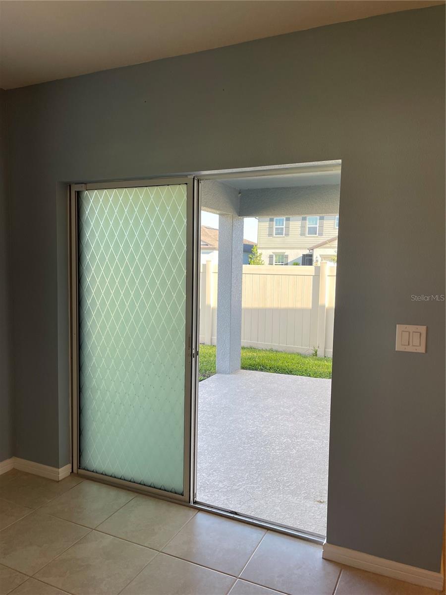 RIVERSTONE PH 1 - Residential Lease