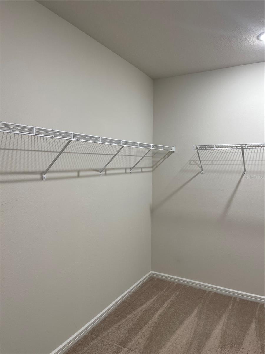 RIVERSTONE PH 1 - Residential Lease
