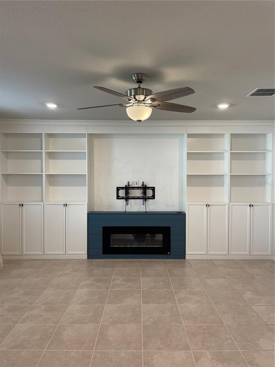 RIVERSTONE PH 1 - Residential Lease