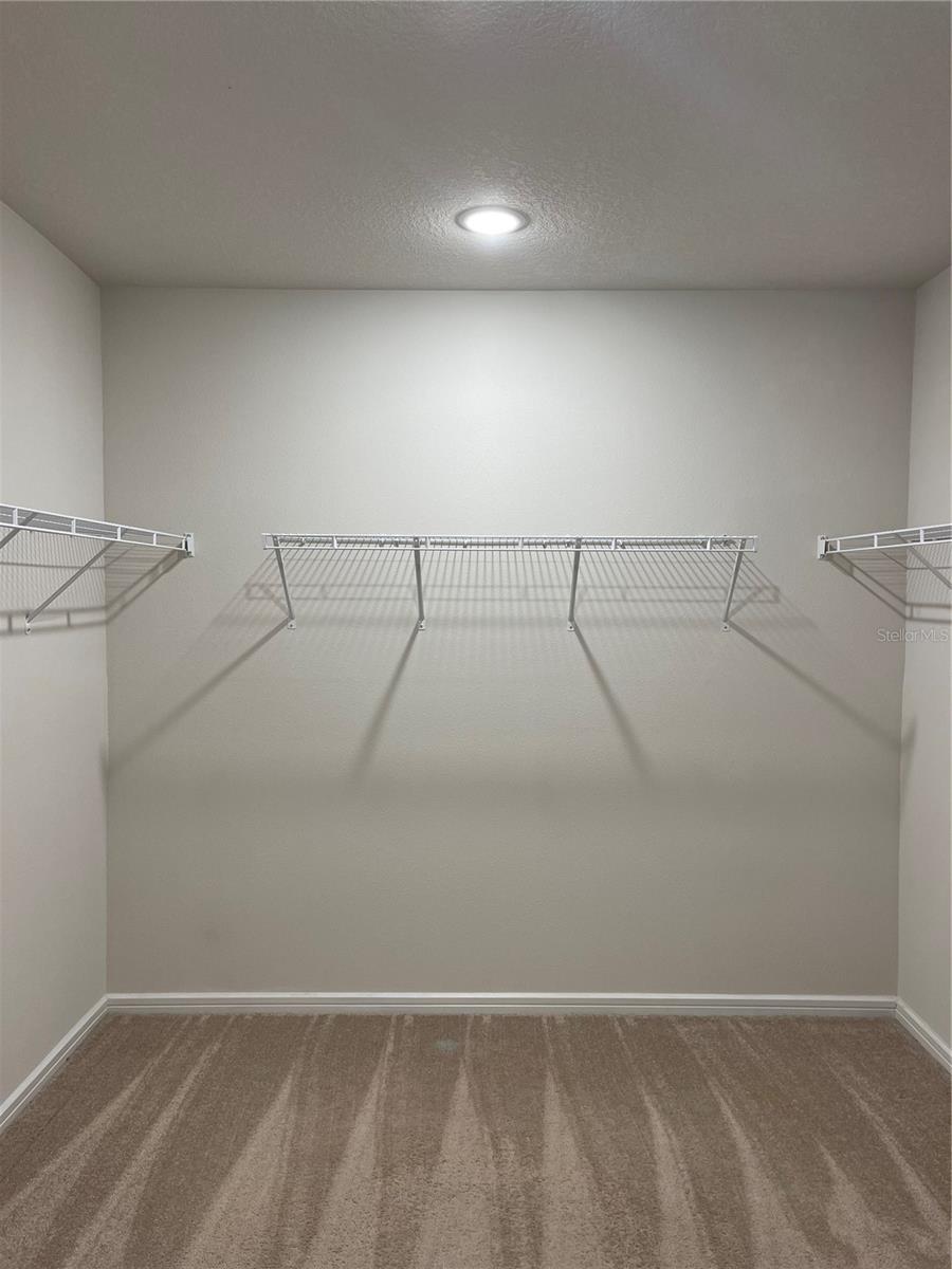 RIVERSTONE PH 1 - Residential Lease