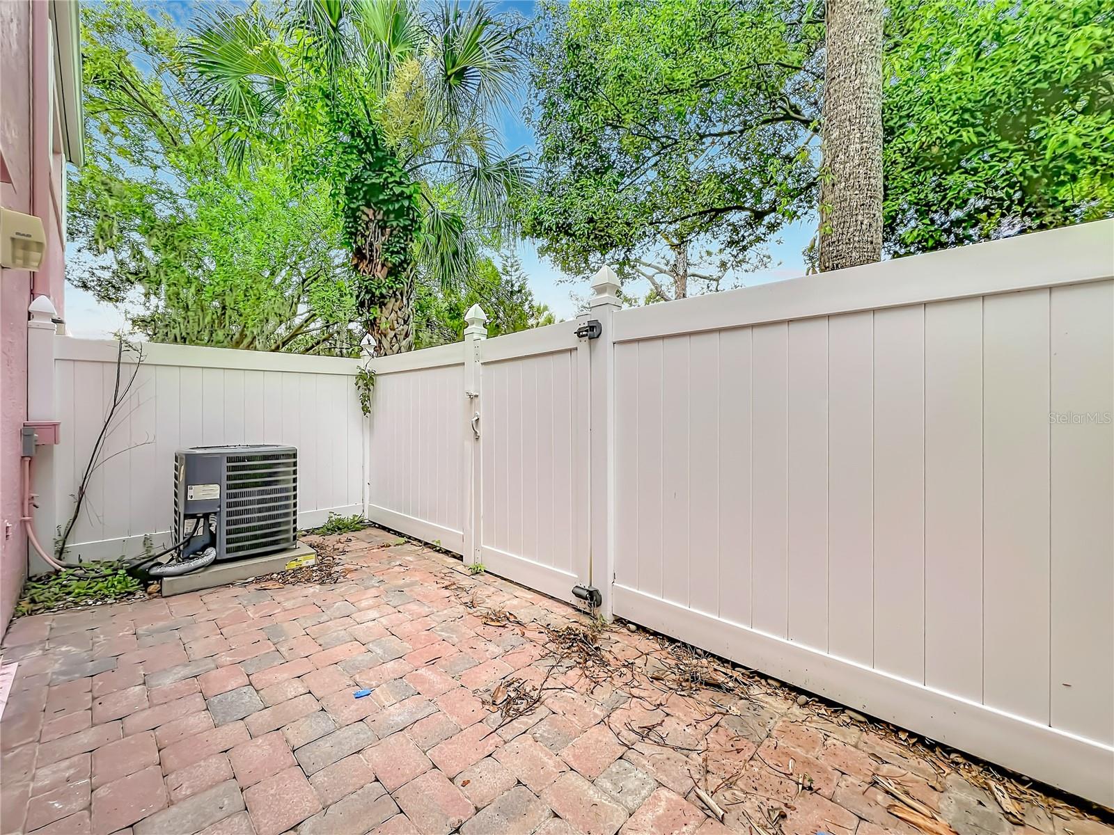 CYPRESS CREEK GOLF TWNHMS CONDO - Residential