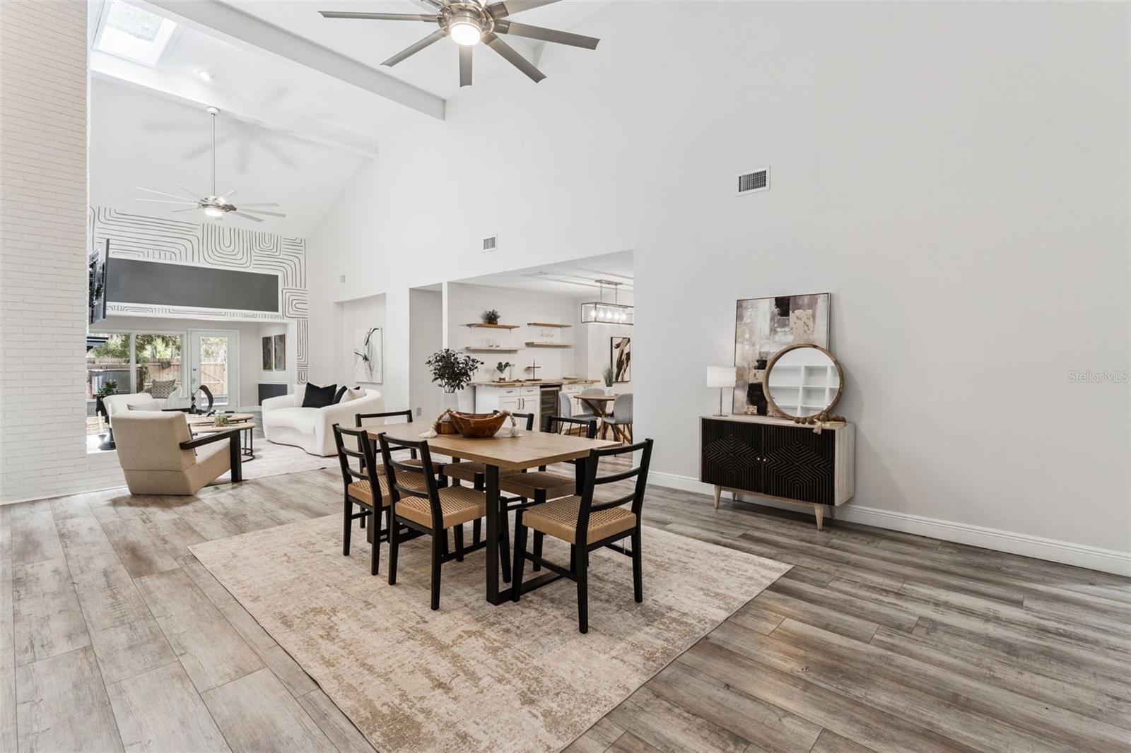 SPREADING OAK VILLAGE REV BLK B - Residential