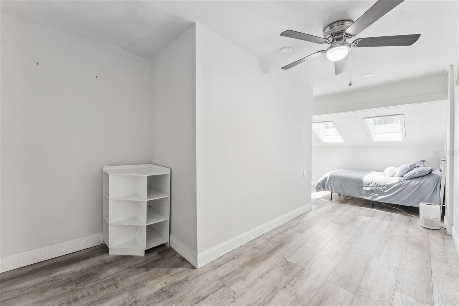 SPREADING OAK VILLAGE REV BLK B - Residential