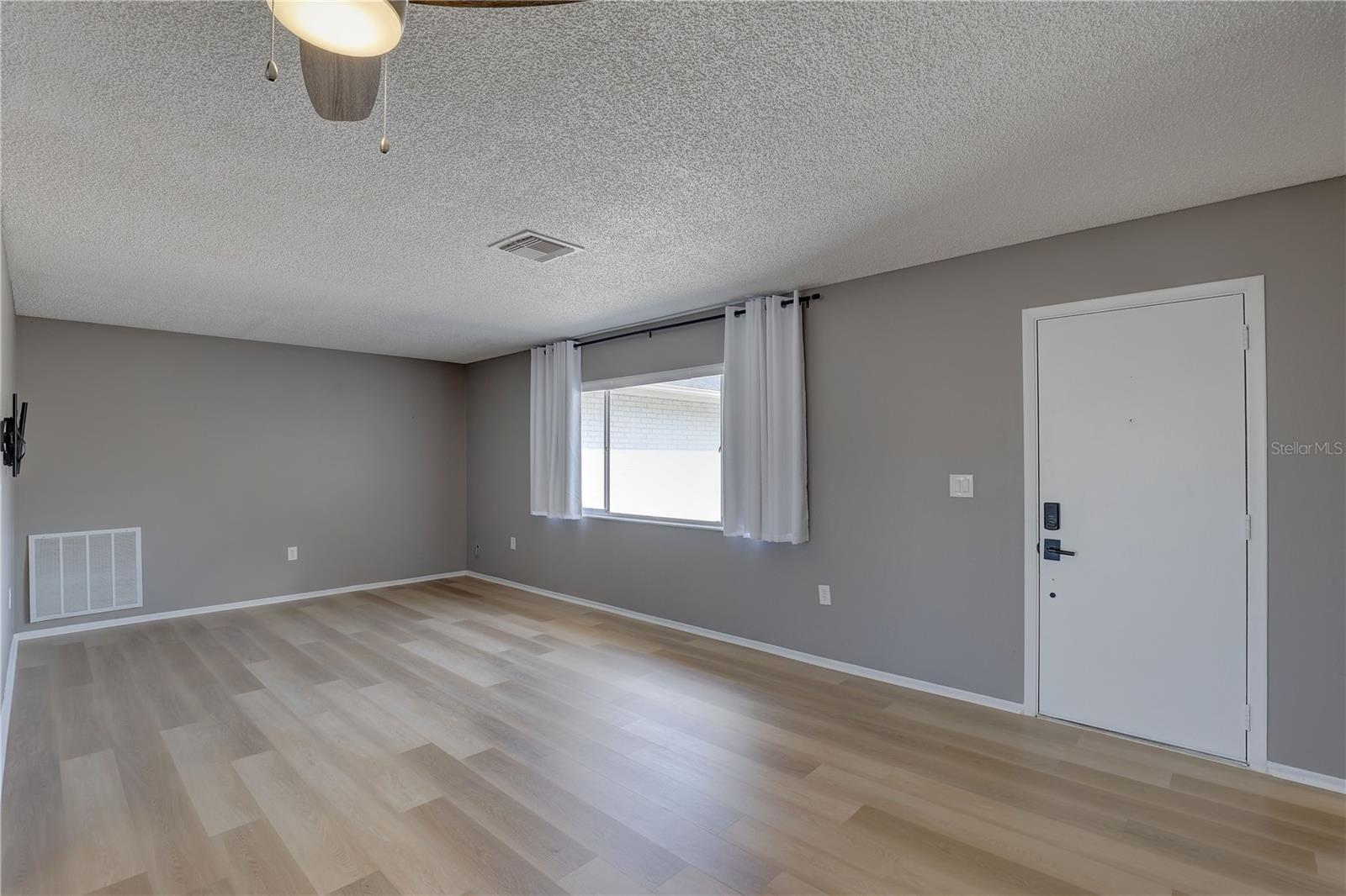 BEACON SQUARE - Residential