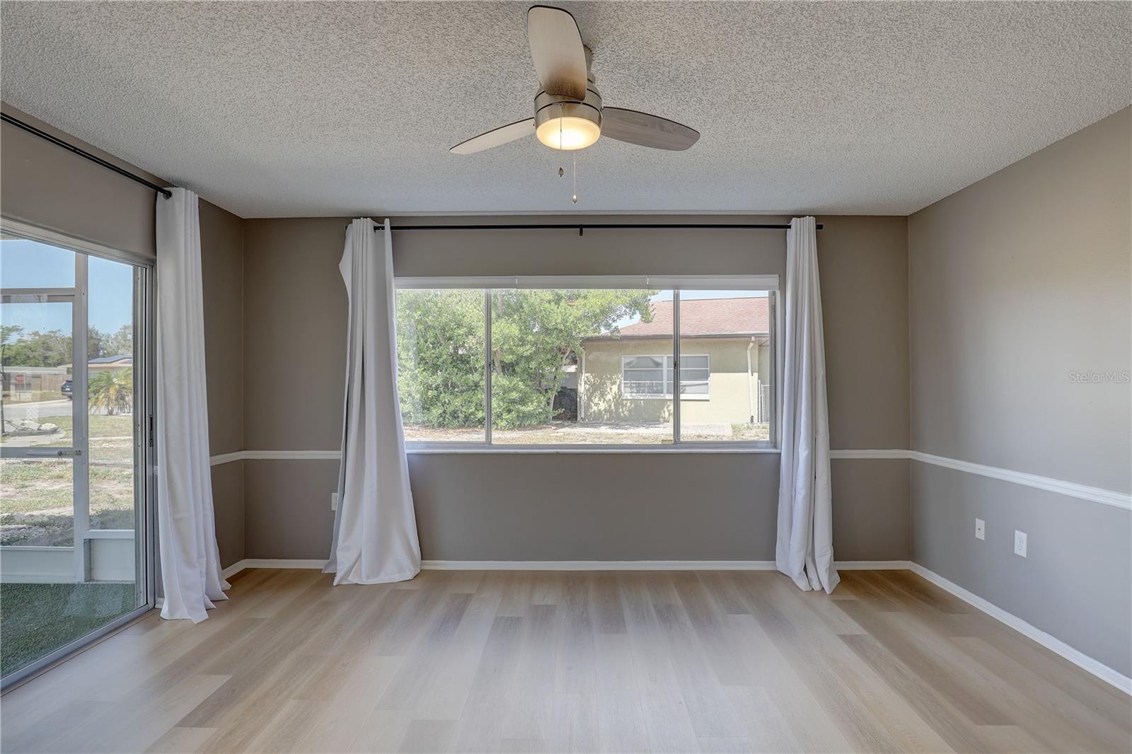 BEACON SQUARE - Residential