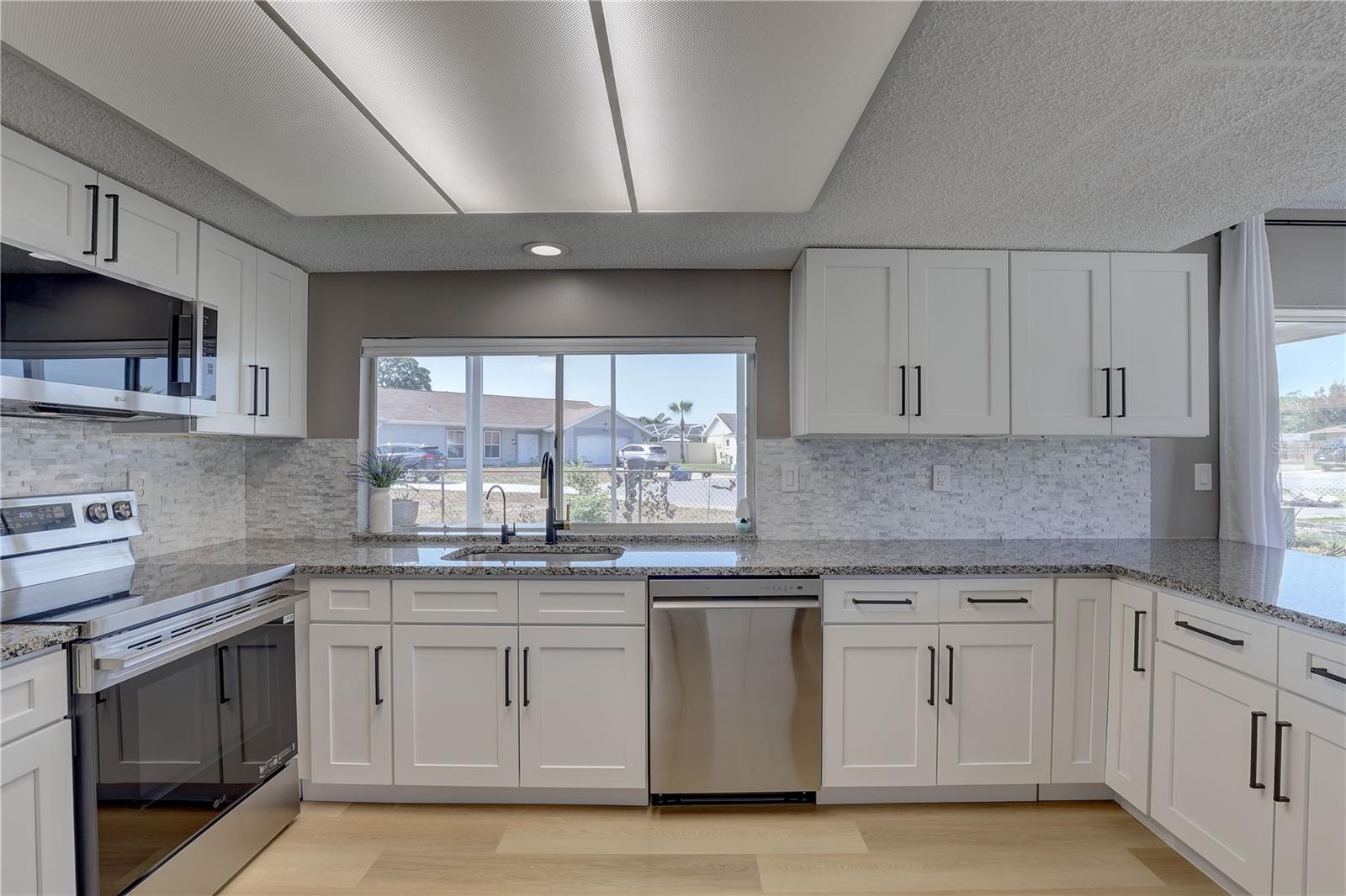 BEACON SQUARE - Residential