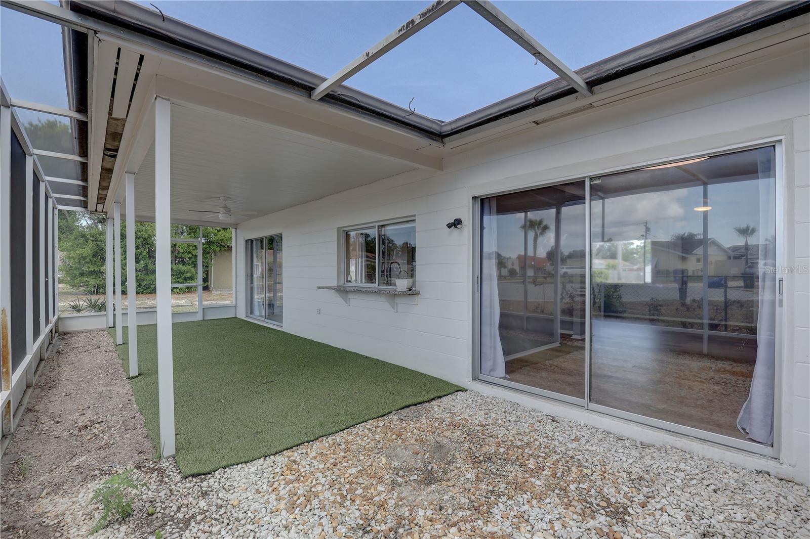 BEACON SQUARE - Residential